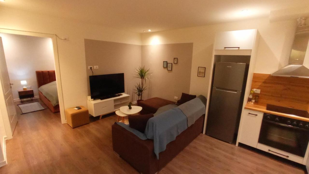 Tirana Apartment Garda Exterior photo